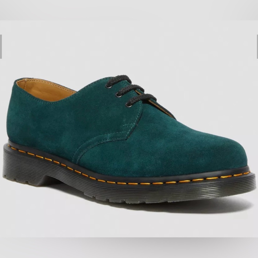 Dr. Marten’s women’s size 7 only worn once! Like new!